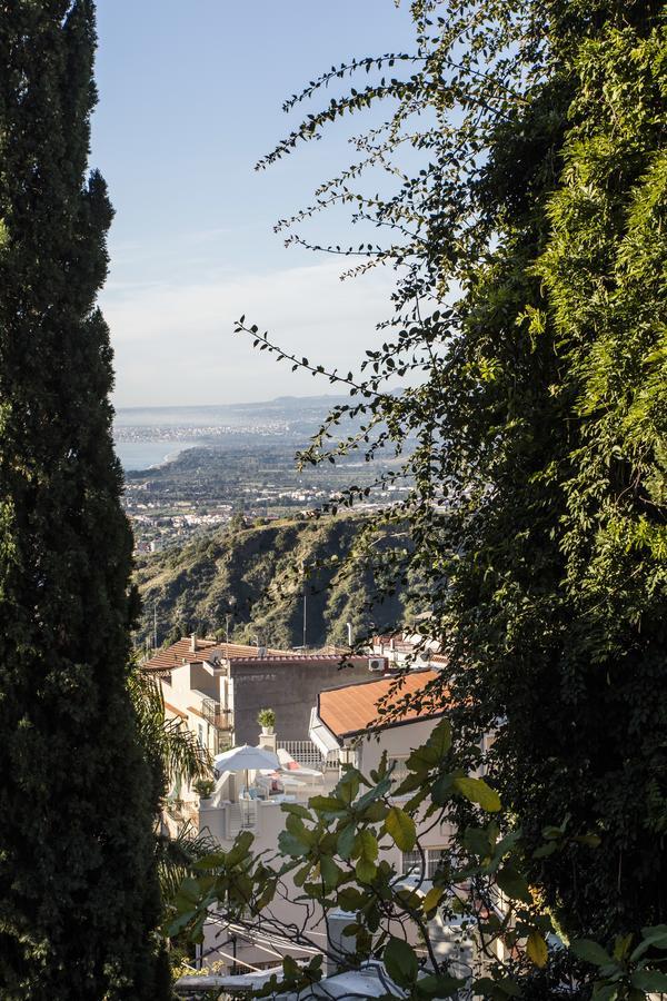 La Malandrina - Apartments & Suites Taormina Luaran gambar