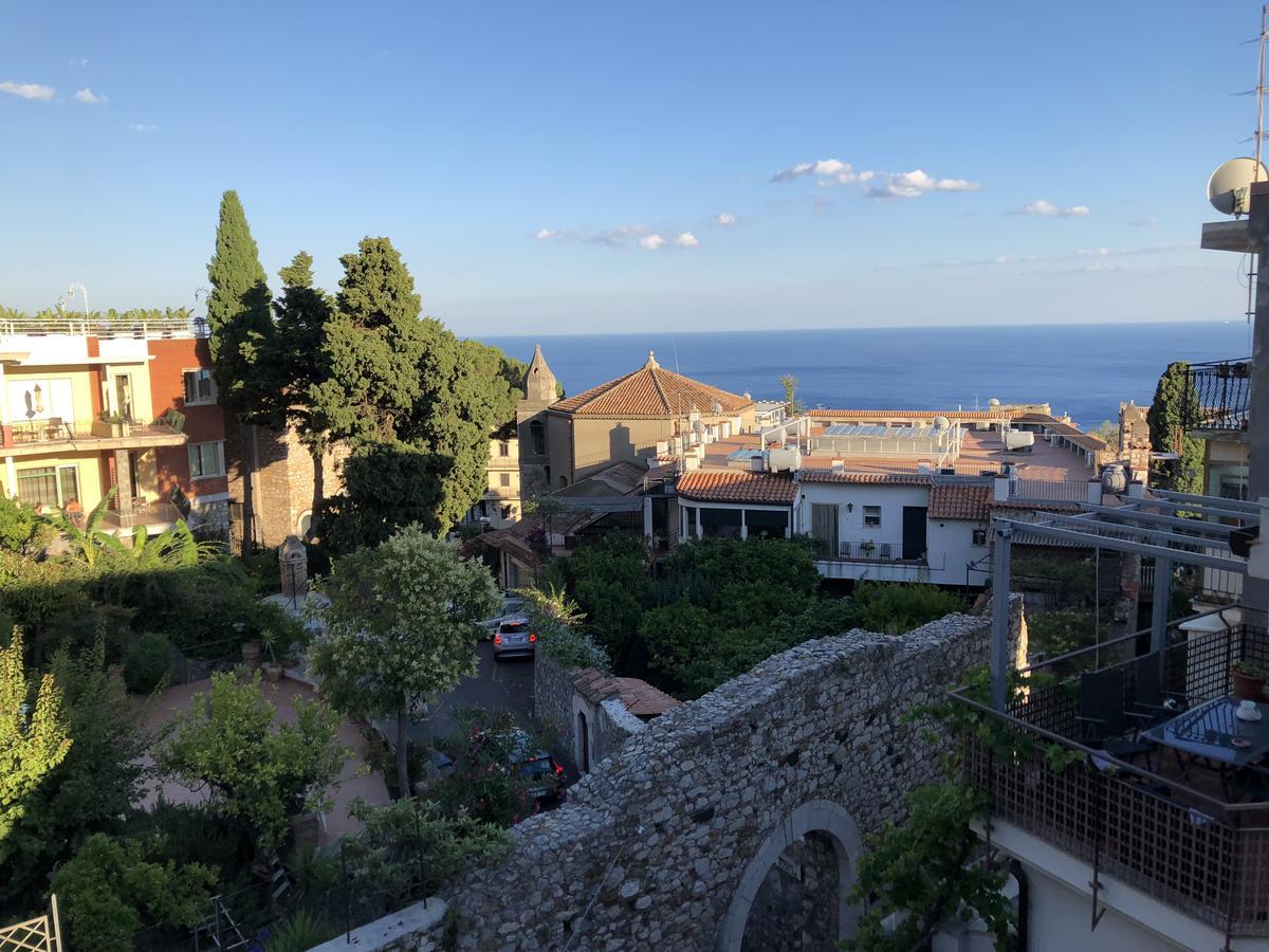 La Malandrina - Apartments & Suites Taormina Luaran gambar